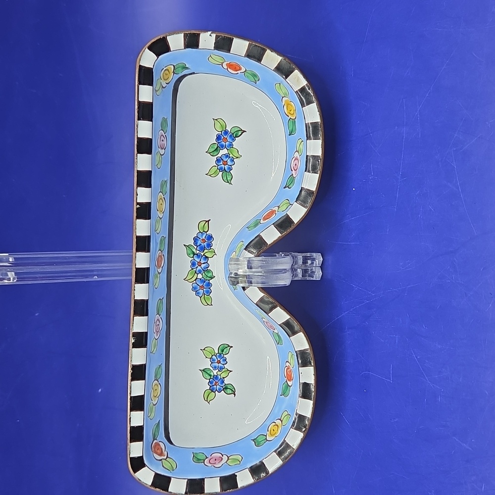 Kelvin Chen Floral Sunglass Eyeglass Holder
